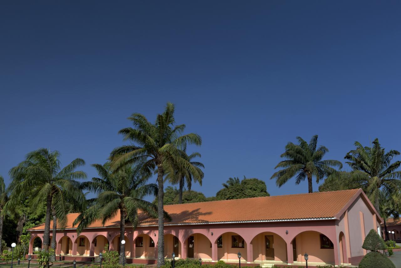 Dunia Hôtel Bissau Exterior foto